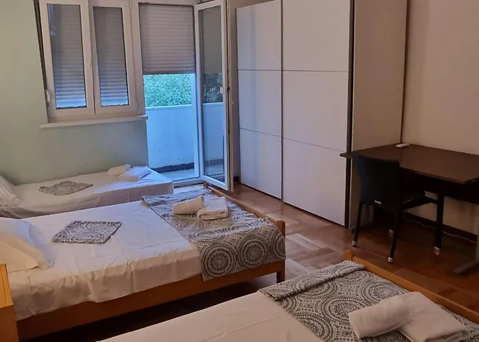 O-k- By Interhome * Split