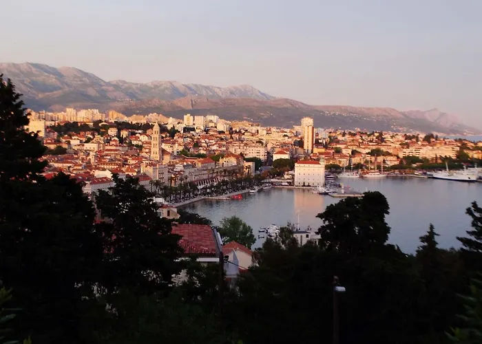 O-k- By Interhome * Split