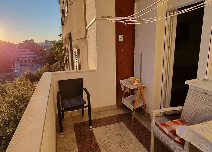 O-k- By Interhome Split